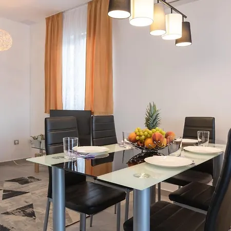 Holiday home Holiday Home Insulam Mare Trogir