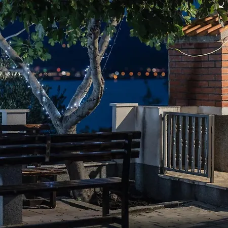 Insulam Mare Сasa de vacaciones *
